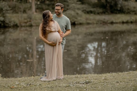 Babybauchshooting in Heinsberg authentische Momente